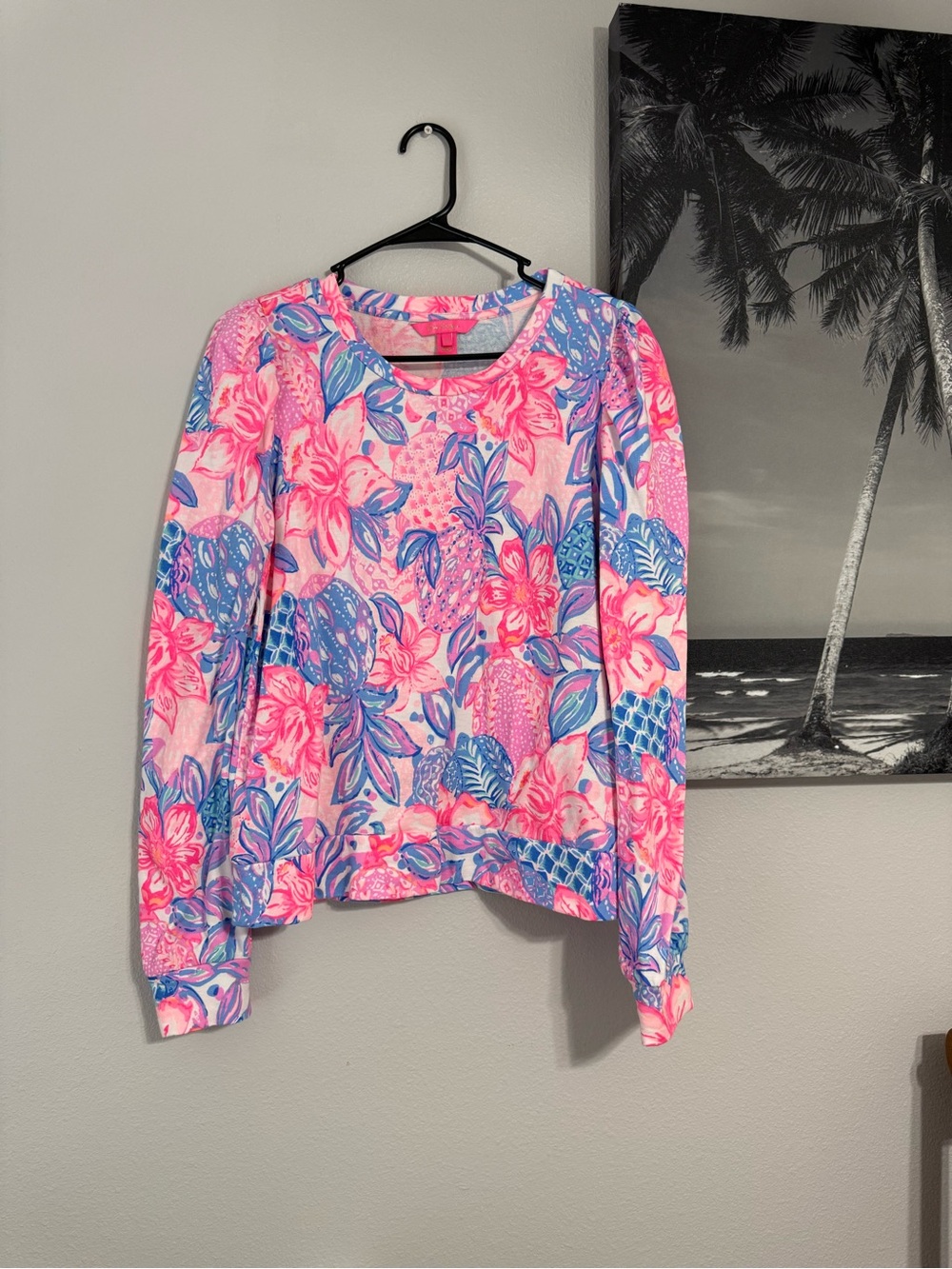Lilly Pulitzer NWOT Pink & Blue Floral Long Sleeve Sweatshirt - Picture 3 of 9